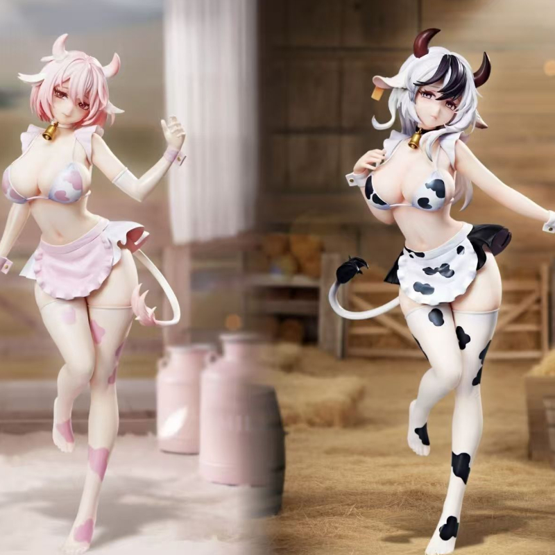 Desk Setup Editing - Figurine de vache noire et blanche