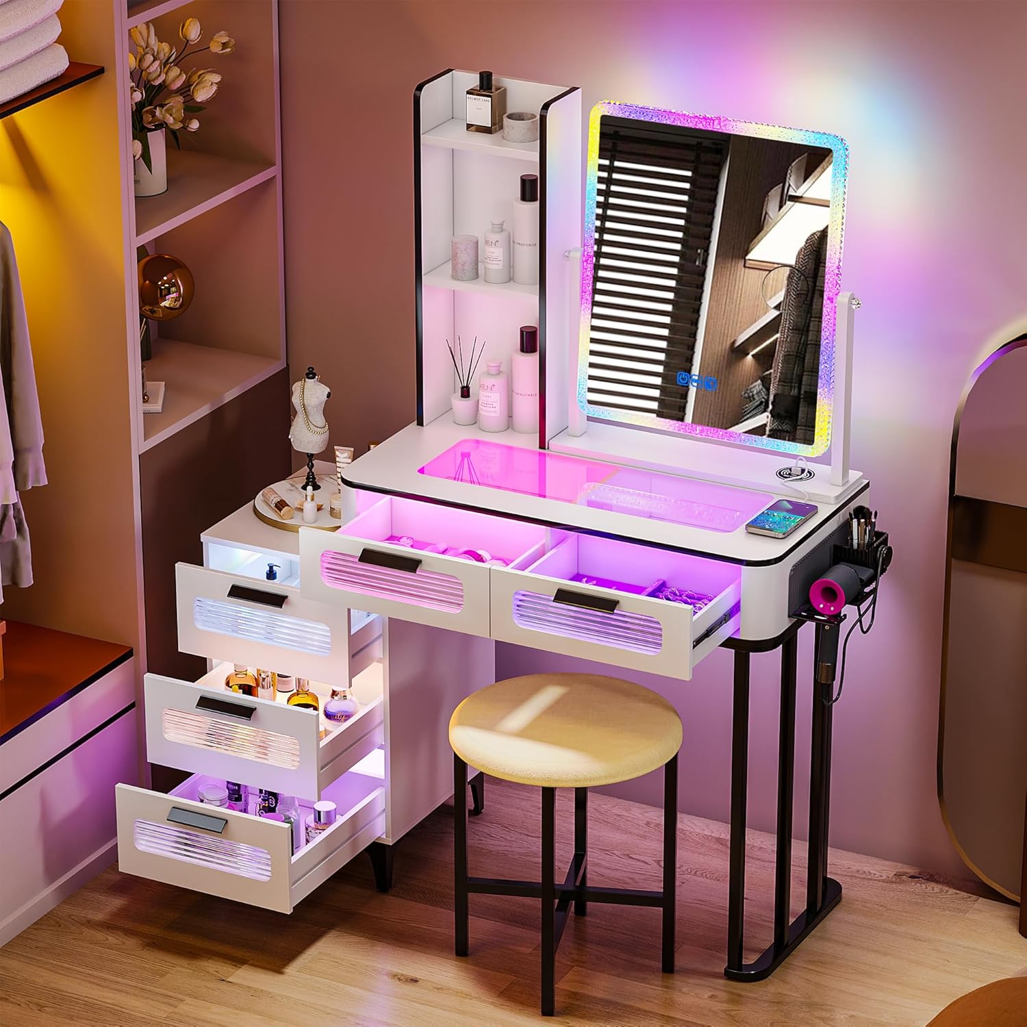 Coiffeuse i*-RGB avec station  - Desk Setup Charging Station avis et prix