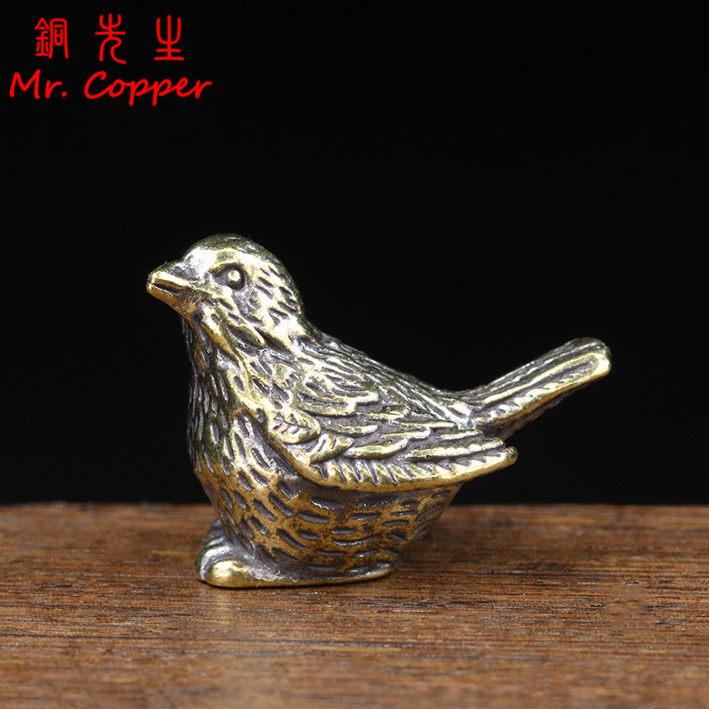 Petite Statue de moineau en mé - Desk Setup Retro avis et prix