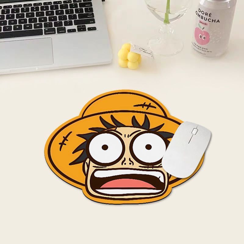 Tapis de souris One Piece Luff - Desk Setup Ergonomic avis et prix