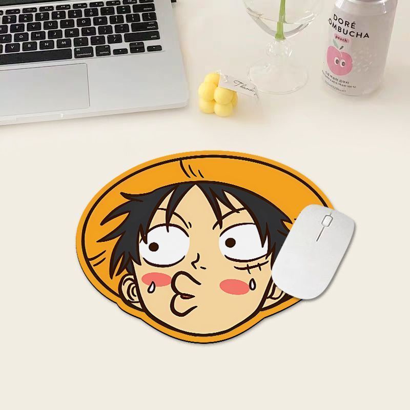 Tapis de souris One Piece Luff - Desk Setup Ergonomic avis et prix